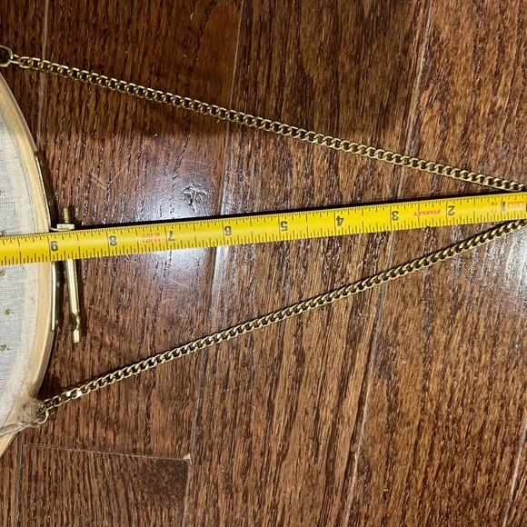 Mushroom embroidered hoop  - Picture 7 of 8